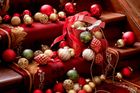 Glass & Shatterproof baubles